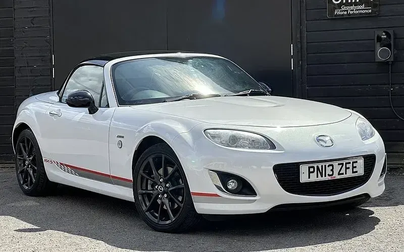 Used Mazda MX5 Inclusive 160 HP (117 kW) 2012 Cabriolet