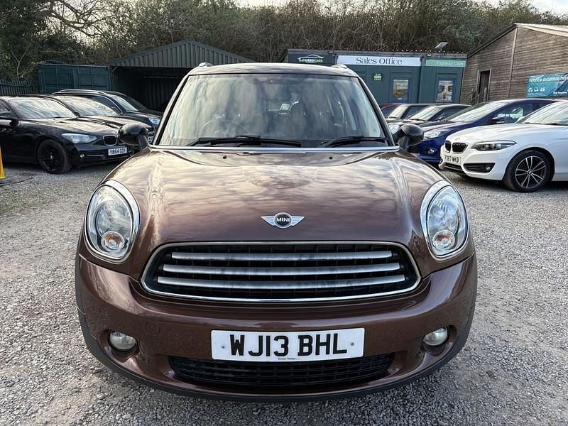 Used Mini Cooper D Countryman 112 HP (82 kW) 2013 Brown SUV
