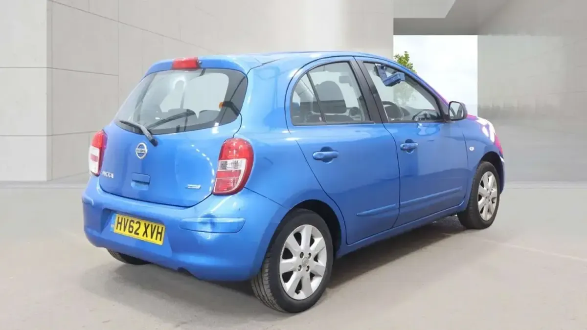 Used Nissan Micra Acenta 80 HP (58 kW) 2012 Blue Hatchback