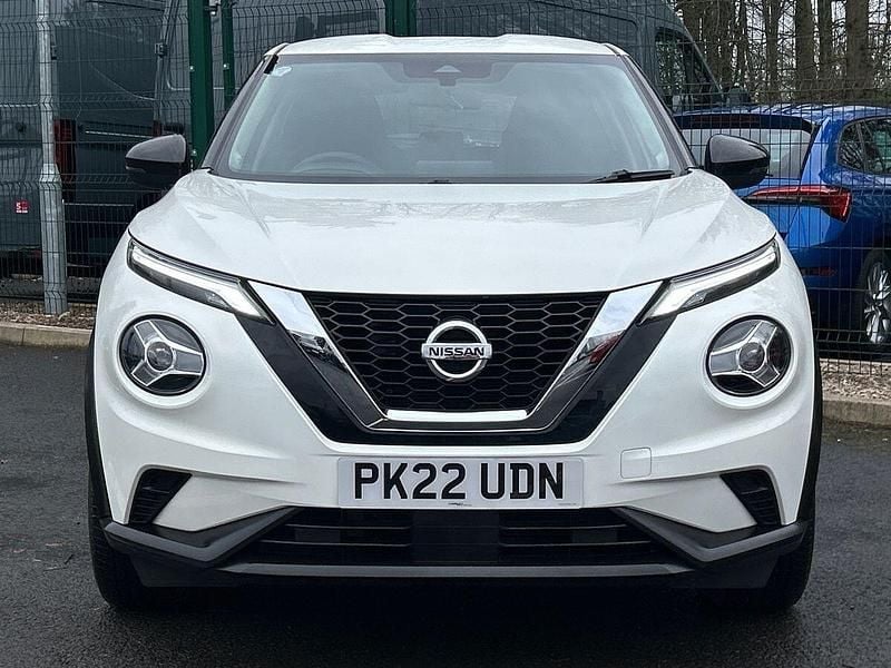 Used Nissan Juke Acenta 114 HP (83 kW) 2022 White SUV