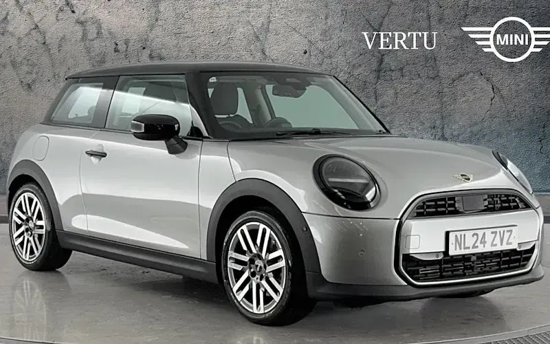 Second-hand Mini Cooper Classic 114 kW (156 CP) 2026 Hatchback