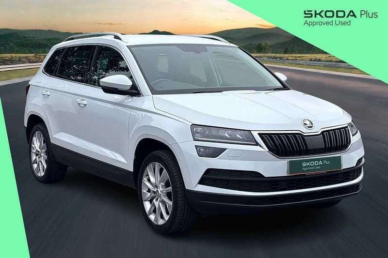 Moon white metallic Used 2019 Skoda Karoq SE L SUV | £15,955 (Fair price) - Image 1/4