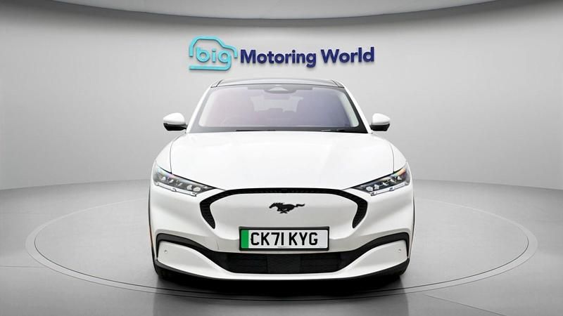Used Ford Mustang Mach-E Extended Range 213 kW (290 HP) 2022 White SUV