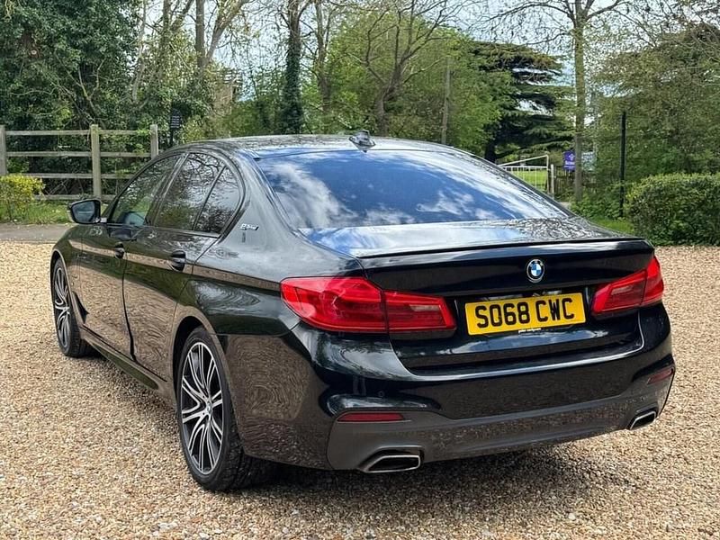 Begagnad BMW 530e M Sport 2018 Svart Sedan