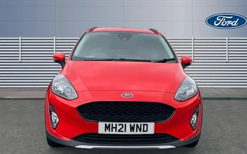 Second-hand Ford Fiesta Active 101 CP (74 kW) 2021 Roșu Hatchback