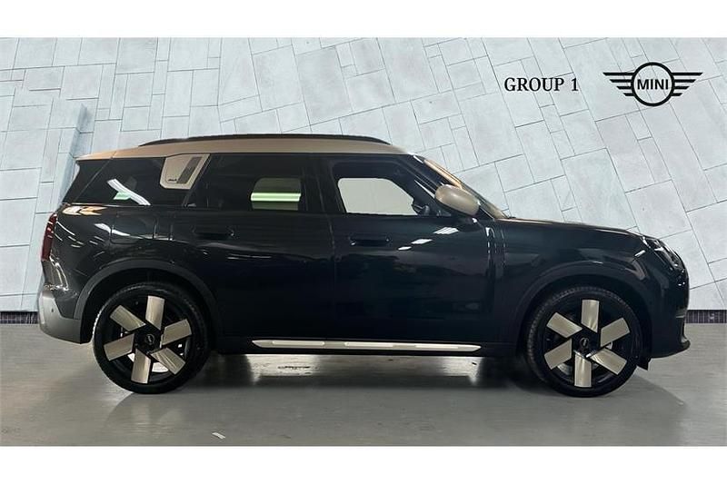 New Mini Countryman Exclusive 218 HP (160 kW) 2025 Legend grey SUV
