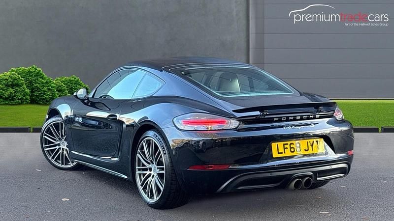 Used Porsche 718 Cayman 350 HP (257 kW) 2018 Black Coupe