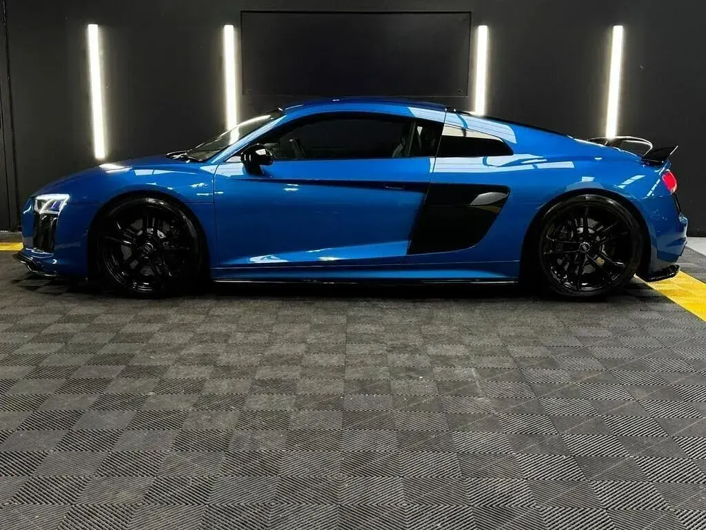 Used Audi R8 Coupé Exclusive 532 HP (391 kW) 2016 Blue Coupe