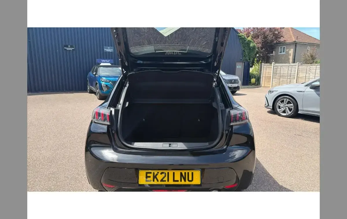 Used Peugeot 208 GTi 101 HP (74 kW) 2021 Black Hatchback