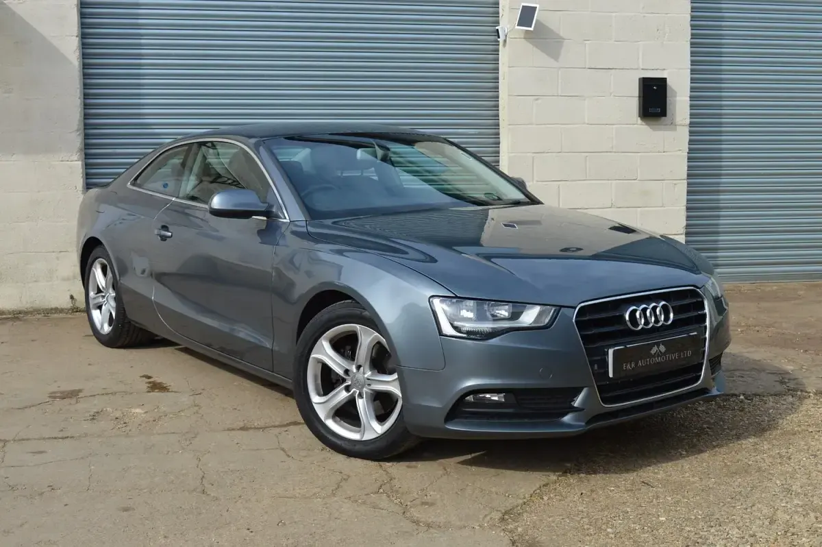 Used Audi A5 177 HP (130 kW) 2012 Grey Coupe