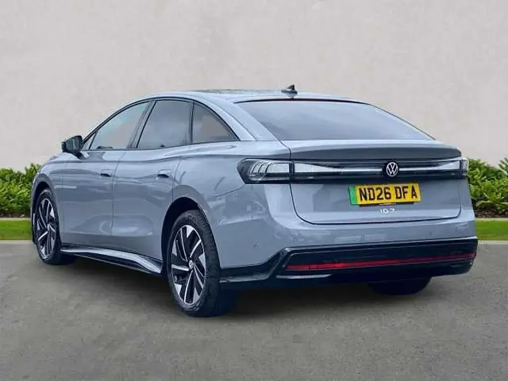 New VW ID.7 Pro 210 kW (286 HP) 2026 Grey Hatchback