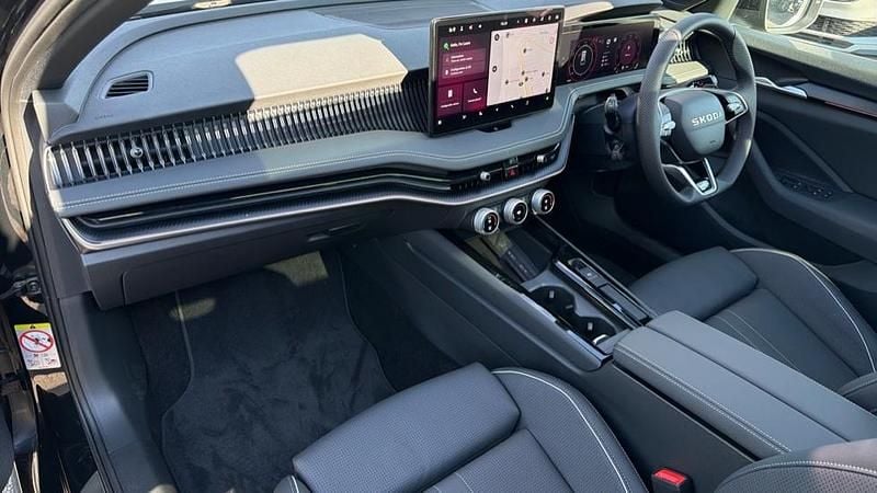 Used Skoda Superb SportLine 150 HP (110 kW) 2026 Midnight black metallic Estate