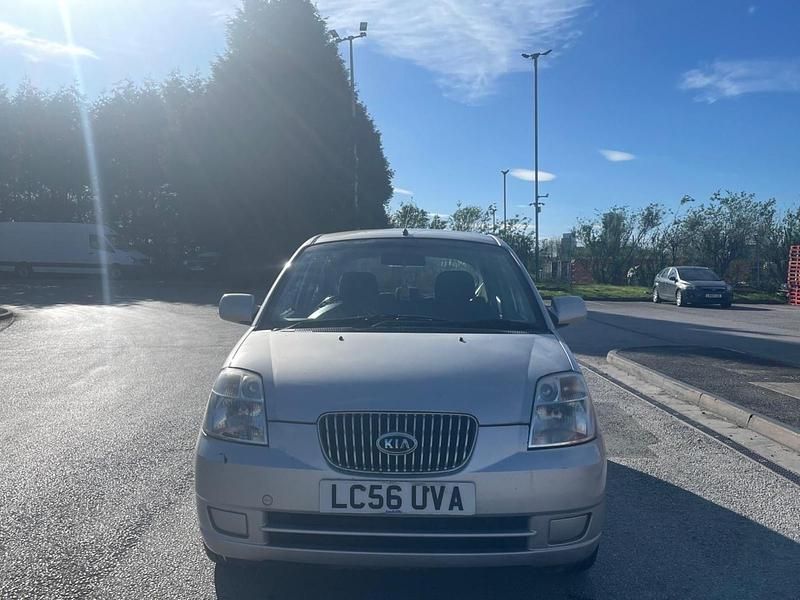Used Kia Picanto LX 64 HP (47 kW) 2007 Silver Hatchback