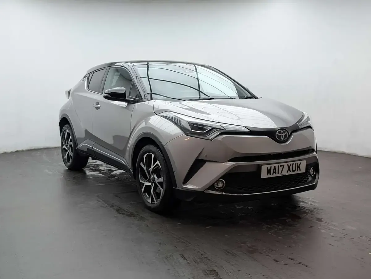 Używany Toyota C-HR 116 KM (85 kW) 2017 Srebrny SUV