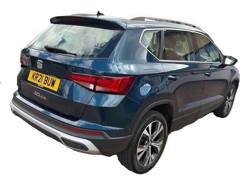 Begagnad Seat Ateca SE Technology 150 HK (110 kW) 2021 Blå SUV