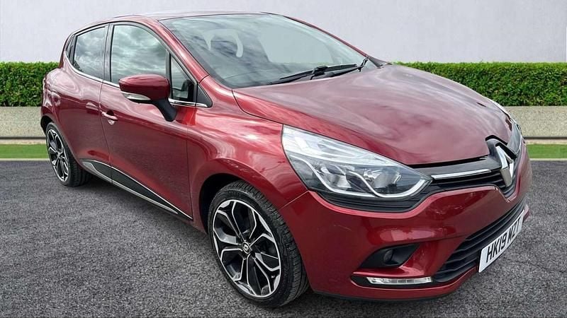 Red Used 2019 Renault Clio IV Iconic Hatchback | £9,499 (Fair price) - Image 1/4