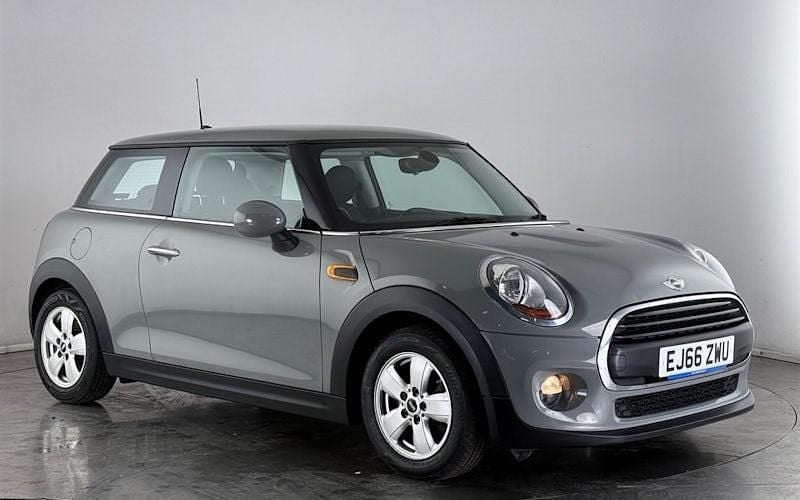 Used Mini ONE Hatch 102 HP (75 kW) 2016 Grey Hatchback