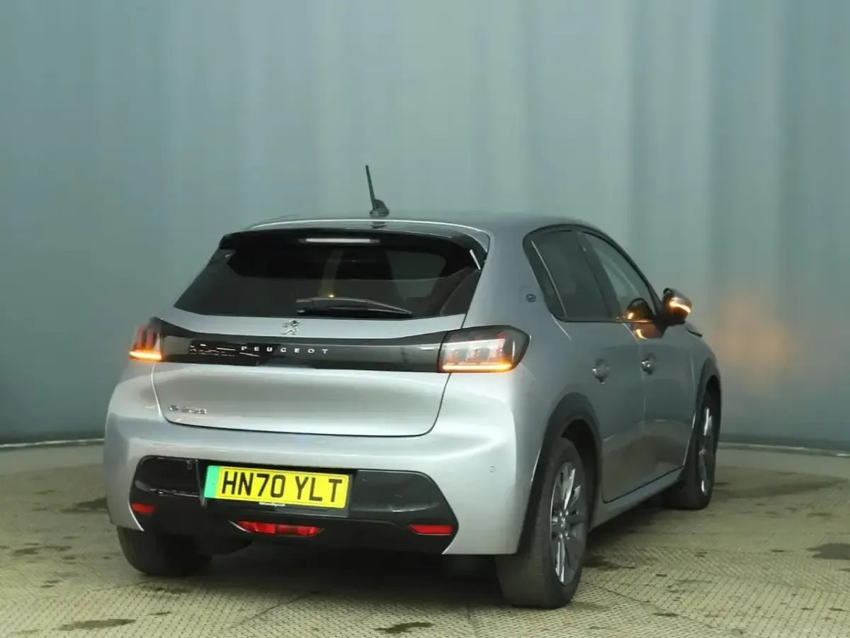 Used Peugeot e-208 Allure 100 kW (136 HP) 2021 Grey Hatchback