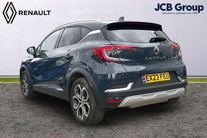 Used Renault Captur Techno 160 HP (117 kW) 2023 Other SUV
