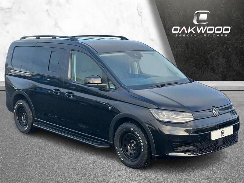 Black Used 2021 VW Caddy Maxi Pro MPV | £19,995 (Good price) - Image 1/4