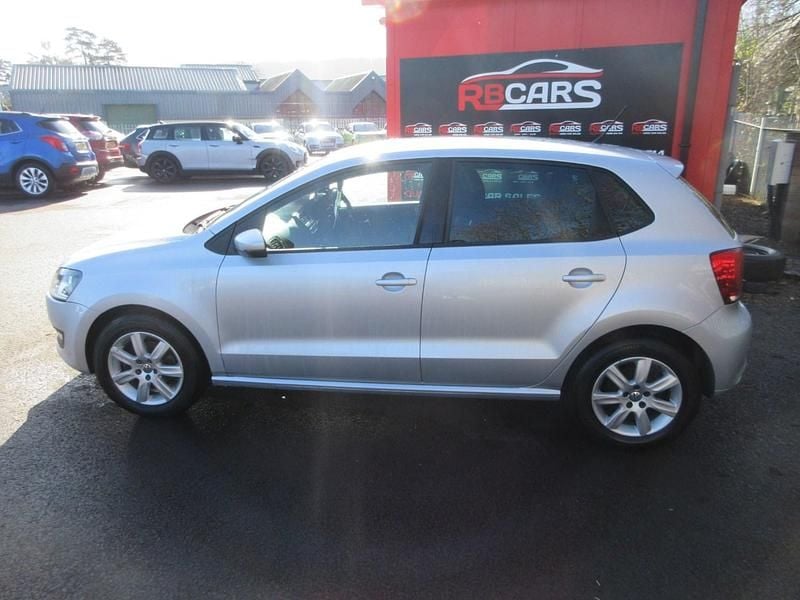 Used VW Polo Edition 60 HP (44 kW) 2013 Silver Hatchback