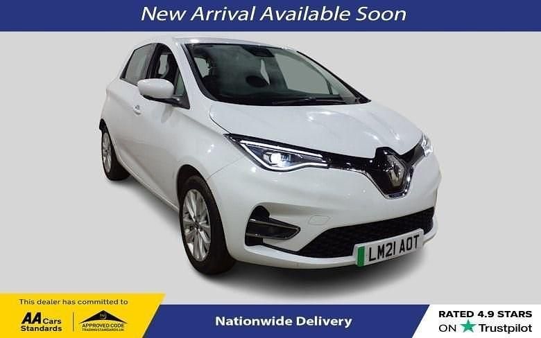 White Used 2021 Renault Zoe Iconic Hatchback | £9,400 (Fair price) - Image 1/4
