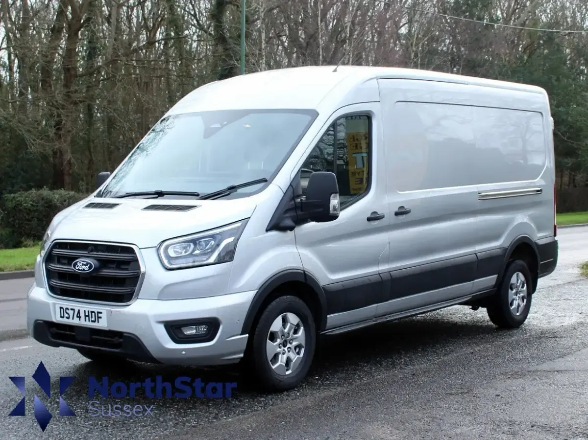 Used Ford Transit Limited 165 HP (121 kW) 2024 Van