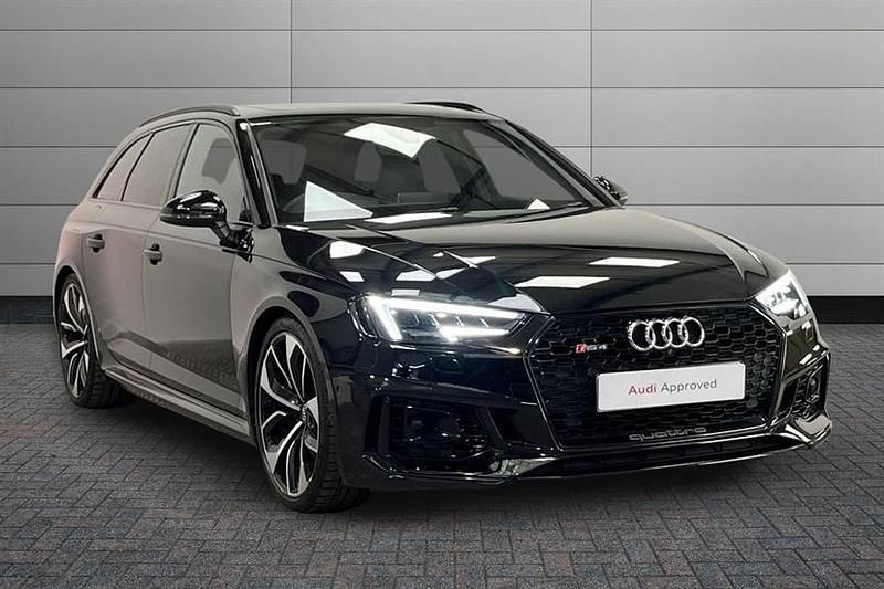 Used Audi RS4 Design 450 HP (330 kW) 2018 Black Estate