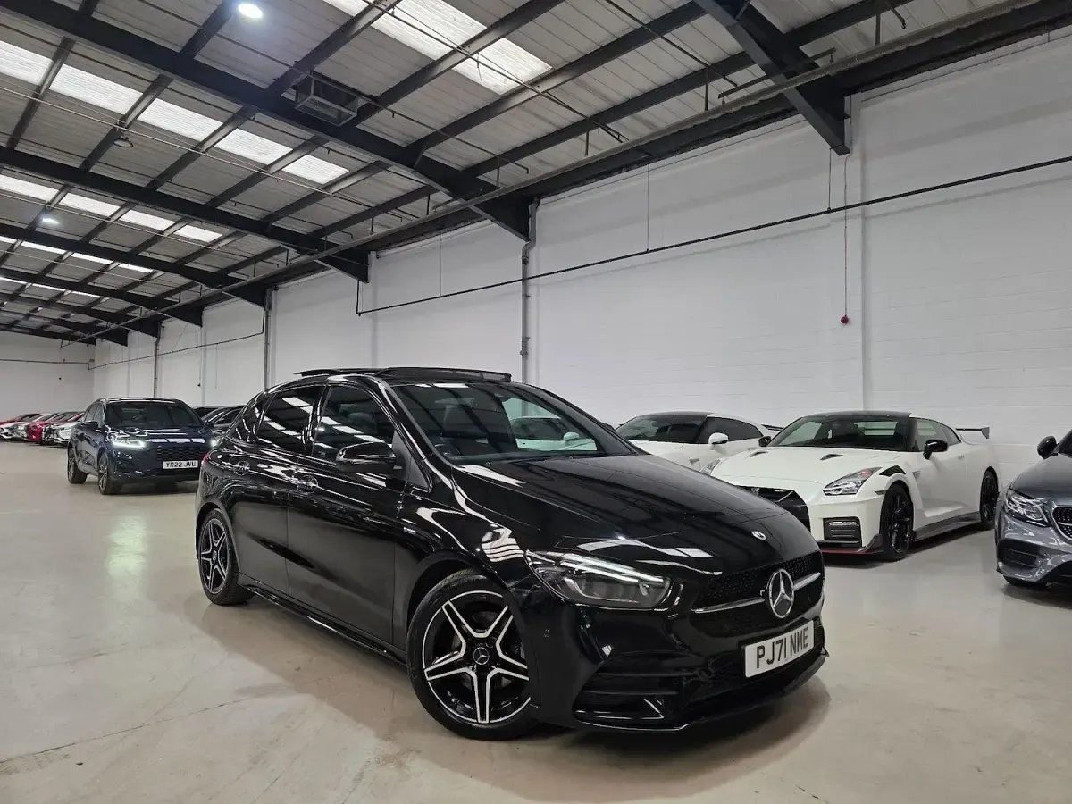 Used Mercedes B200 AMG line 163 HP (119 kW) 2021 Black Hatchback