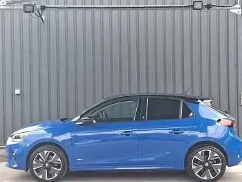 Used Vauxhall Corsa-e 100 kW (136 HP) 2021 Blue Hatchback