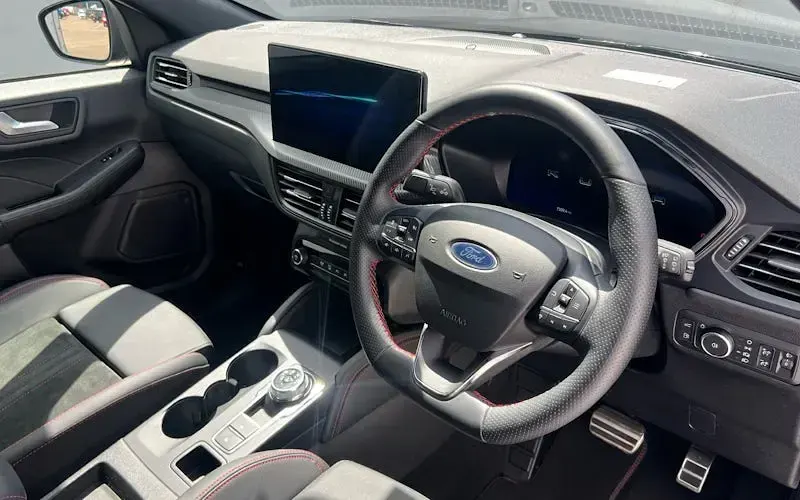 Used Ford Kuga ST-Line X 242 HP (177 kW) 2025 Black SUV