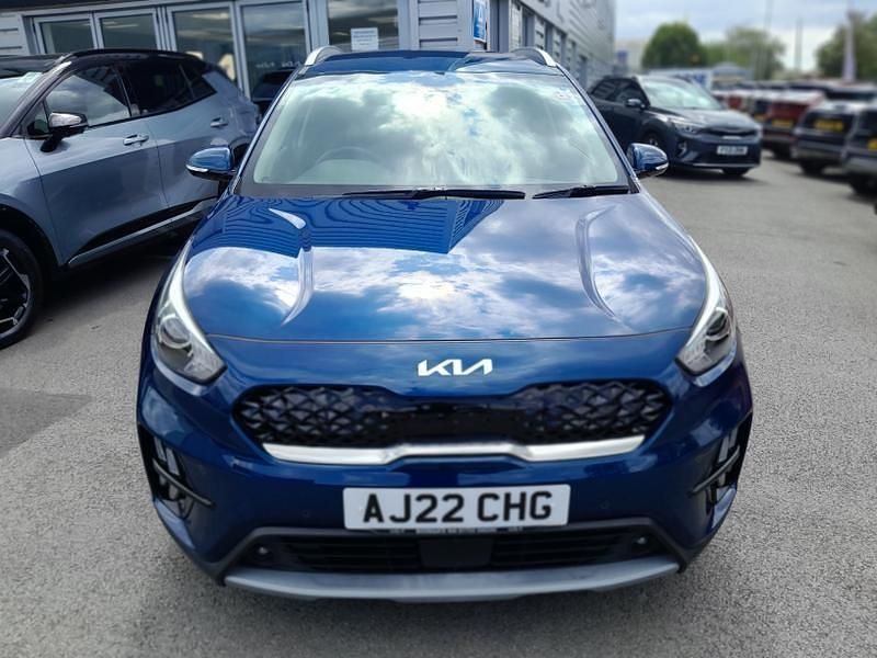 Blue Used 2022 Kia Niro 3 SUV | £19,295 (Fair price) - Image 1/4
