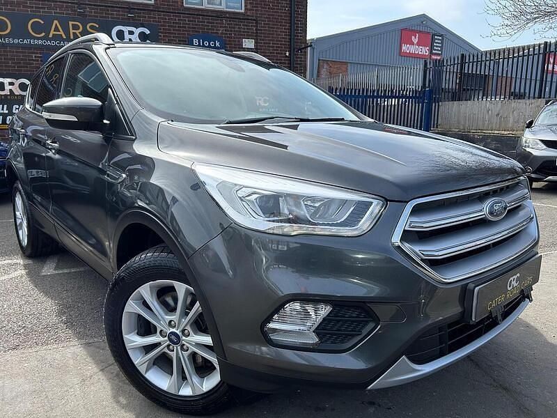 Used Ford Kuga Titanium 120 HP (88 kW) 2018 Grey SUV