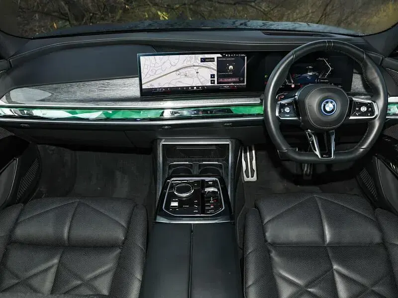 Used BMW i7 M Sport 400 kW (544 HP) 2023 Black Sedan