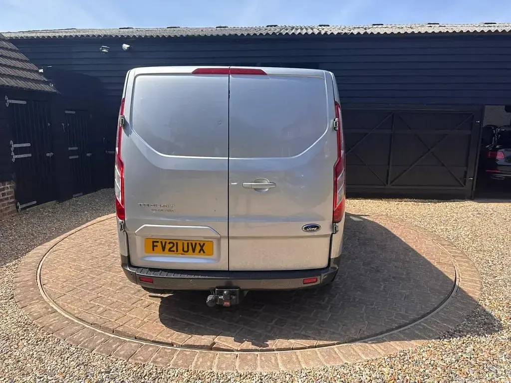 Used Ford Transit Custom Active 170 HP (125 kW) 2021 Silver Van