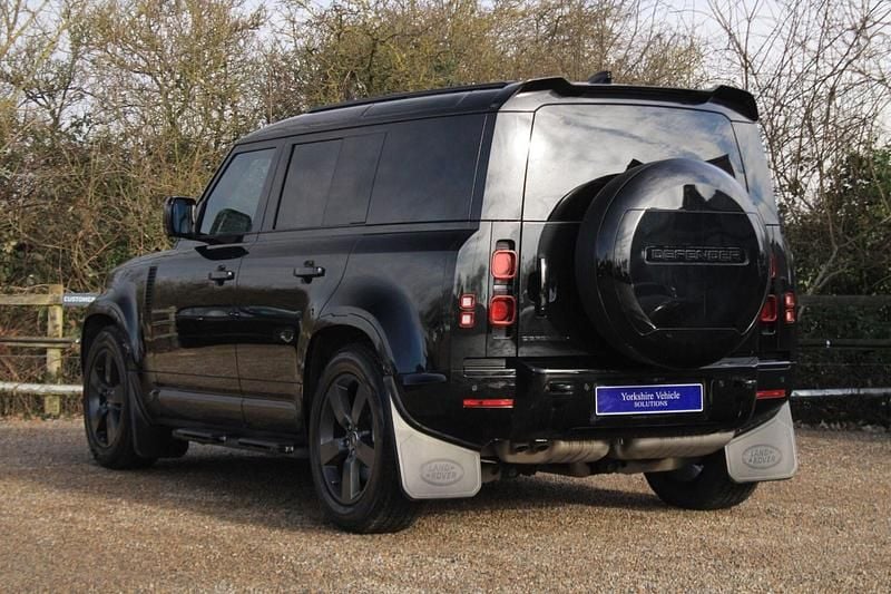 Used Land Rover Defender HSE Dynamic 2023 Black SUV
