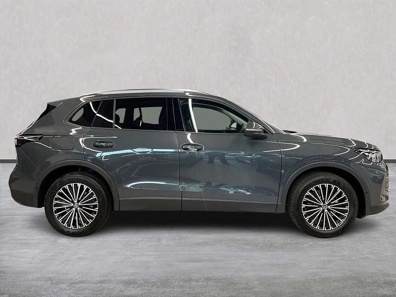 New VW Tiguan Match 150 HP (110 kW) 2026 Grey SUV