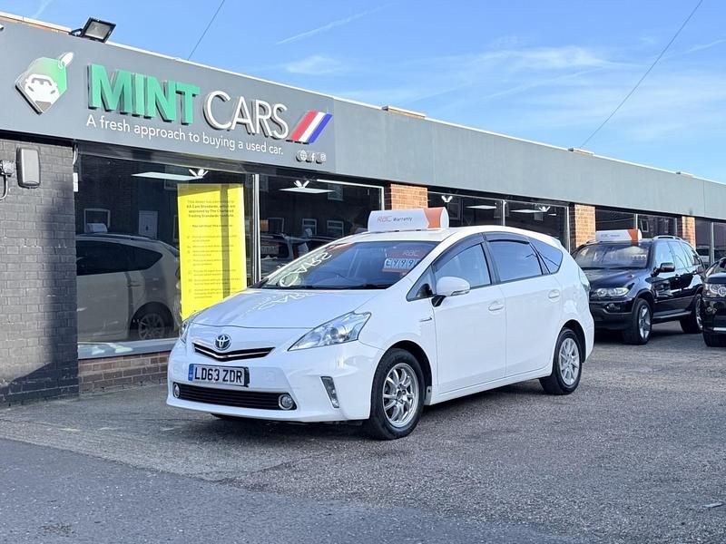 Usado Toyota Prius+ 136 HP (100 kW) 2019 Branco Monovolume