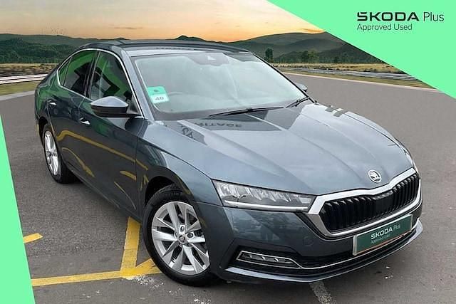 Quartz grey metallic Used 2021 Skoda Octavia SE L Hatchback | £16,750 (Fair price) - Image 1/4