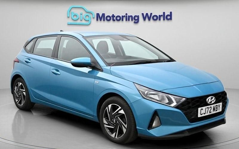 Used Hyundai i20 SE 101 HP (74 kW) 2023 Turquoise Hatchback