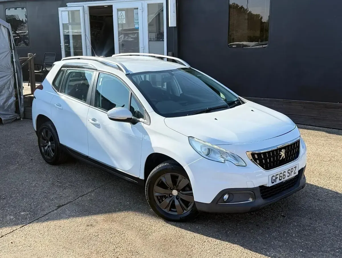 Used Peugeot 2008 Active 2016 White SUV