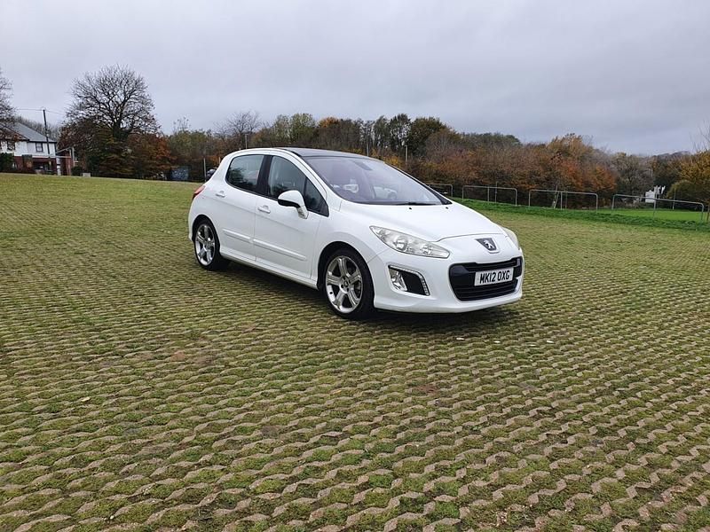 White Used 2012 Peugeot 308 Allure Hatchback | £2,595 (Fair price) - Image 1/4