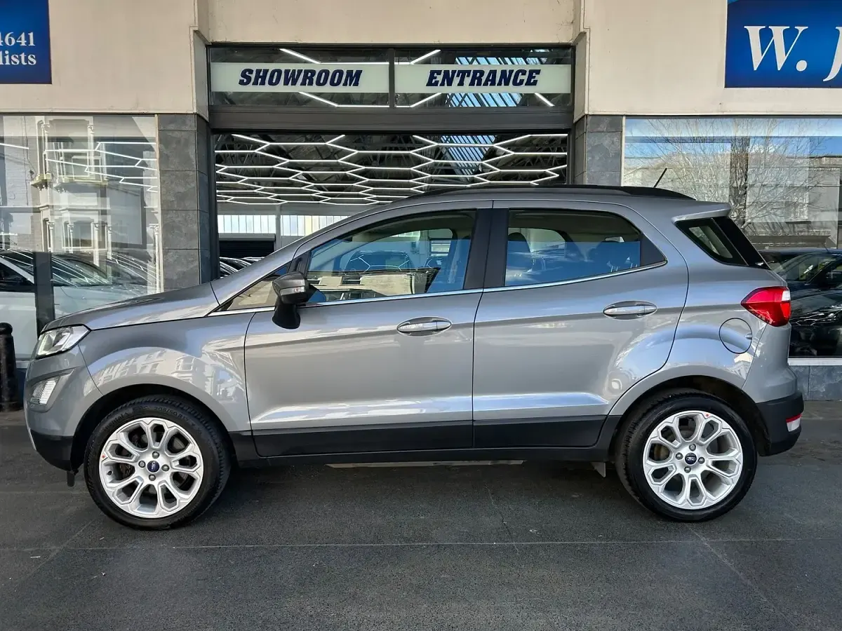 Used Ford Ecosport Titanium 125 HP (91 kW) 2022 Silver SUV