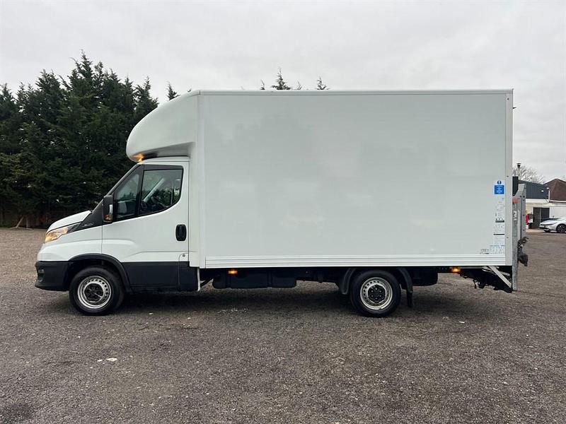 Used Iveco Daily 134 HP (98 kW) 2023 White Cabriolet