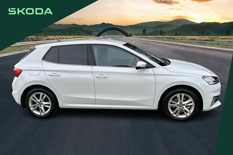 Used Skoda Fabia SE L 113 HP (83 kW) 2025 White Hatchback