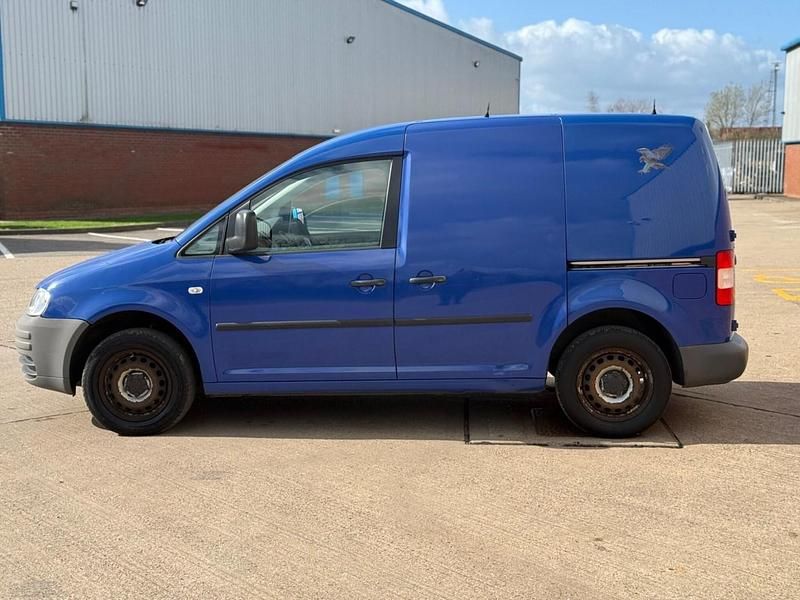 Used VW Caddy 69 HP (50 kW) 2009 Blue MPV