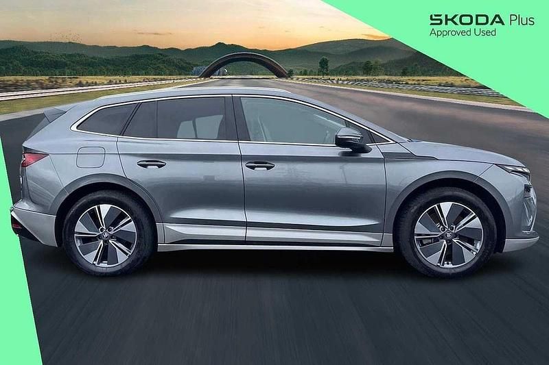 Used Skoda Enyaq iV 154 kW (210 HP) 2025 Graphite grey metallic SUV