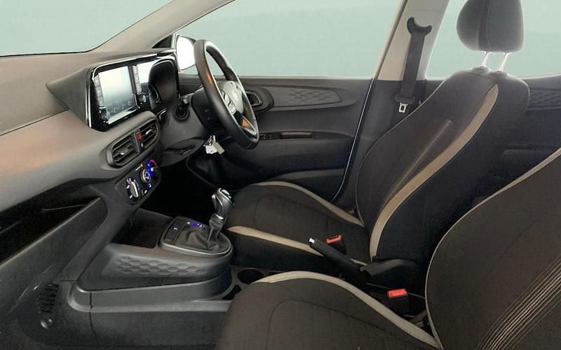 Used Hyundai i10 Advanced 67 HP (49 kW) 2025 Hatchback