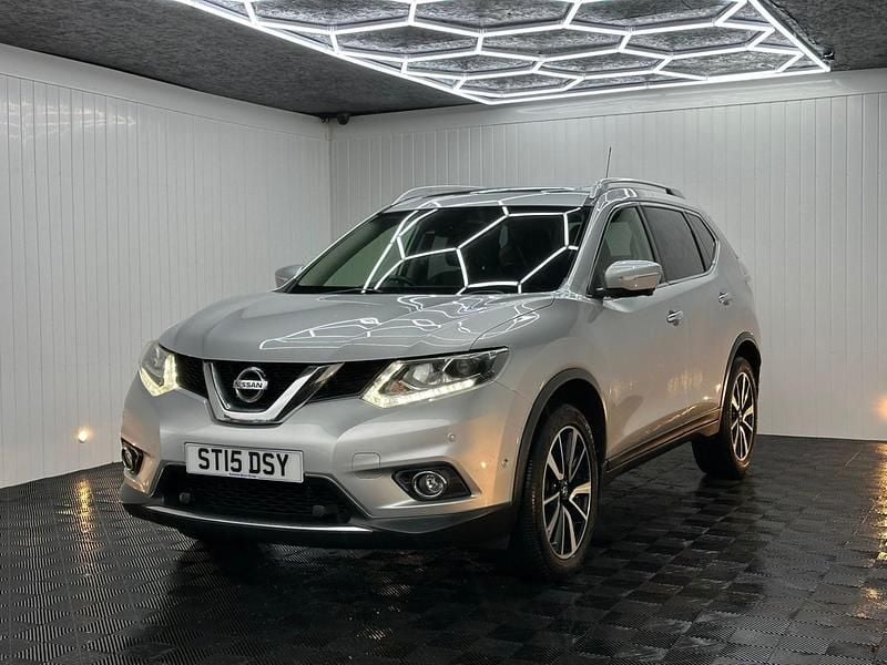 Used Nissan X-Trail Tekna 130 HP (95 kW) 2015 Silver SUV
