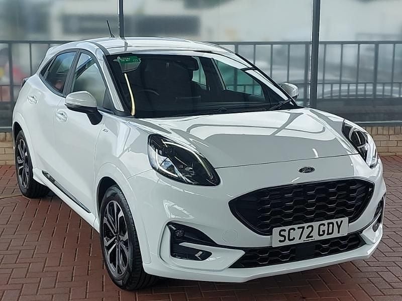 White Used 2022 Ford Puma ST-Line Hatchback | £16,998 (Fair price) - Image 1/4